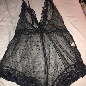 (NEVER WORN) Criss-cross Babydoll Lingerie Sz XL